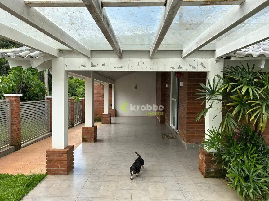 Foto 2 de Casa com 3 quartos à venda, 371m2 em Estrela - RS