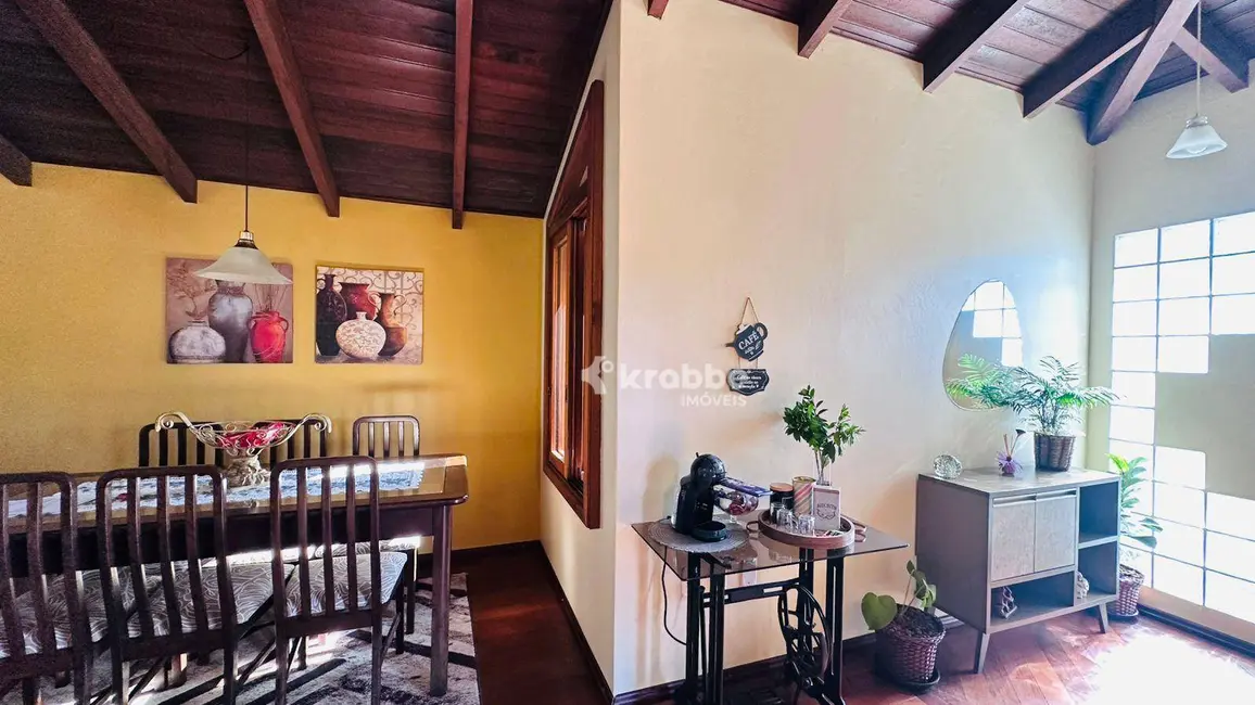 Foto 5 de Casa com 3 quartos à venda, 577m2 em Estrela - RS