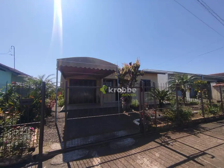 Foto 2 de Casa com 2 quartos à venda, 360m2 em Estrela - RS