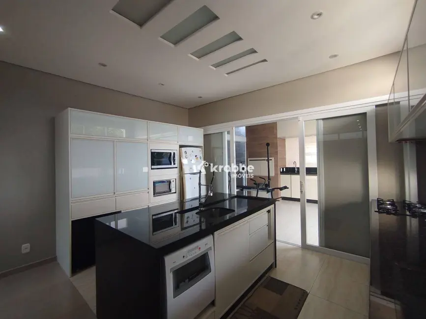 Foto 5 de Casa com 2 quartos à venda, 360m2 em Estrela - RS