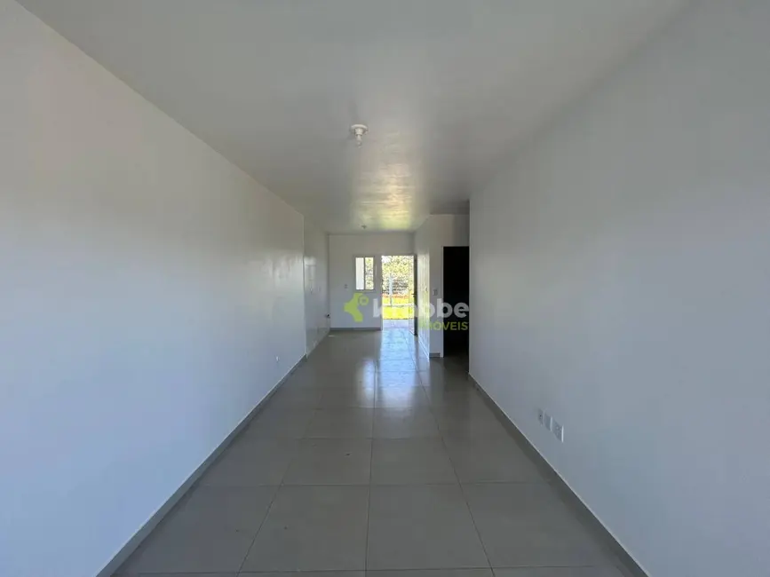 Foto 4 de Casa com 2 quartos à venda, 200m2 em Estrela - RS