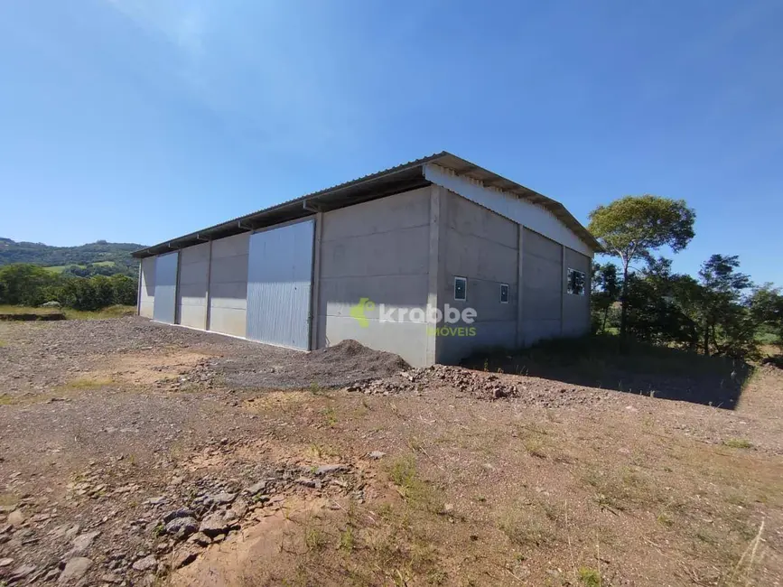 Foto 7 de Armazém / Galpão para alugar, 700m2 em Westfalia - RS