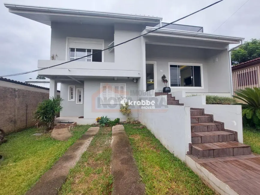 Foto 2 de Casa com 3 quartos à venda, 300m2 em Estrela - RS