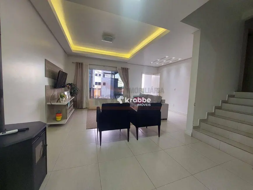 Foto 5 de Casa com 3 quartos à venda, 300m2 em Estrela - RS