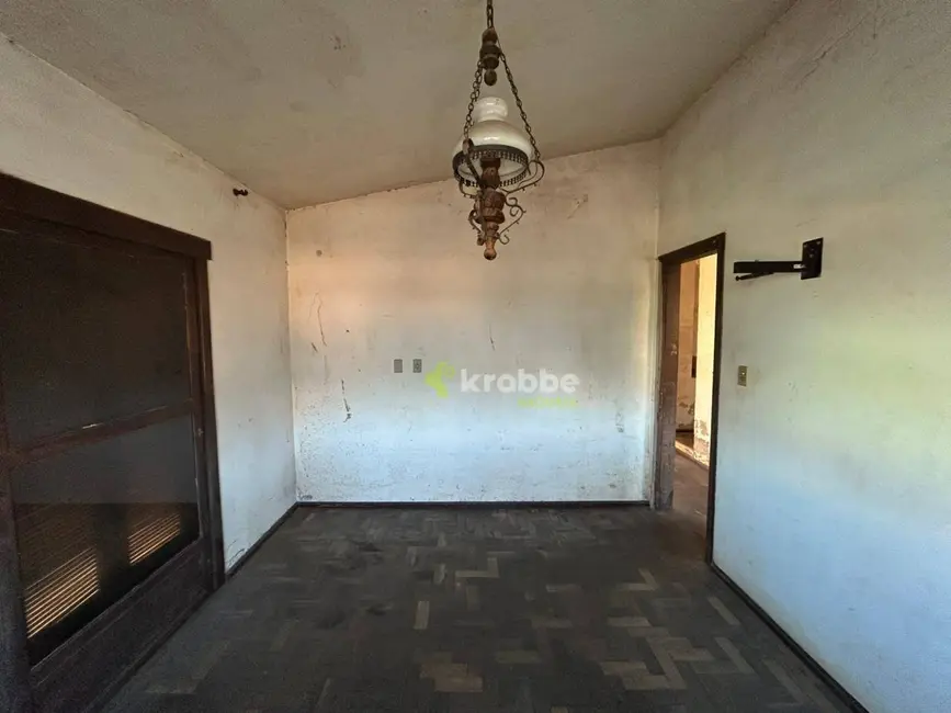 Foto 6 de Casa com 3 quartos à venda, 340m2 em Estrela - RS