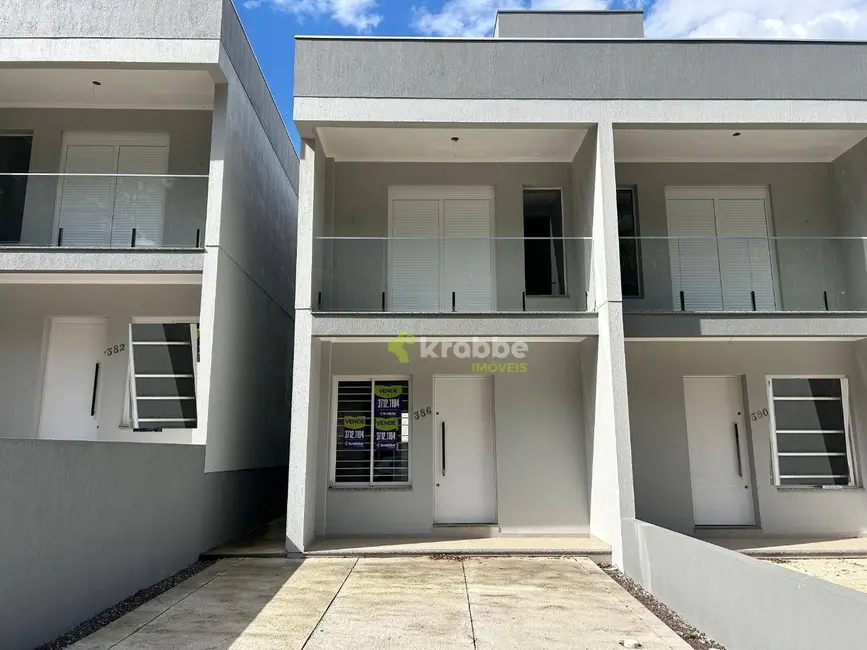 Foto 1 de Sobrado com 2 quartos à venda, 100m2 em Estrela - RS