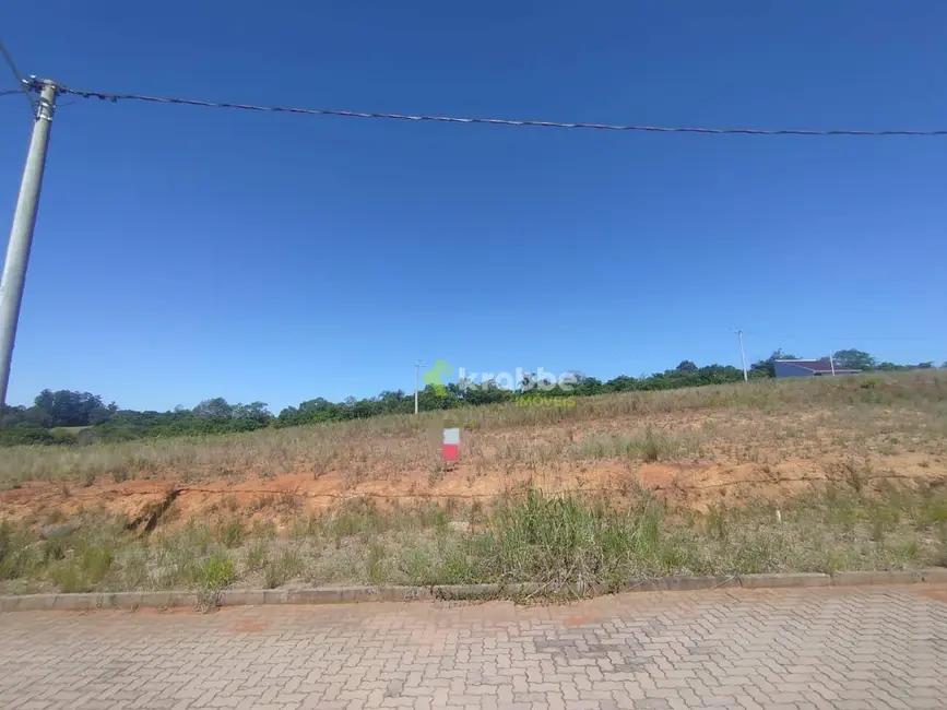 Foto 2 de Terreno / Lote à venda, 201m2 em Estrela - RS