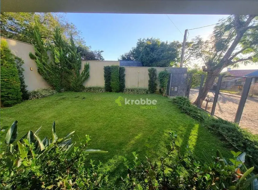 Foto 8 de Casa com 3 quartos à venda, 352m2 em Teutonia - RS