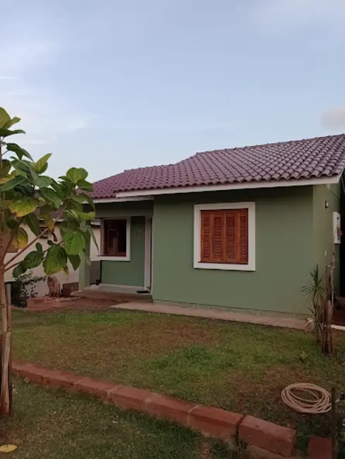 Foto 4 de Casa com 2 quartos à venda, 360m2 em Teutonia - RS