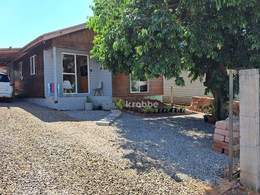 Foto 1 de Casa com 3 quartos à venda, 360m2 em Teutonia - RS