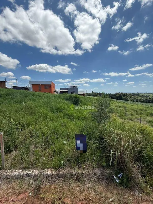 Foto 1 de Terreno / Lote à venda, 200m2 em Estrela - RS