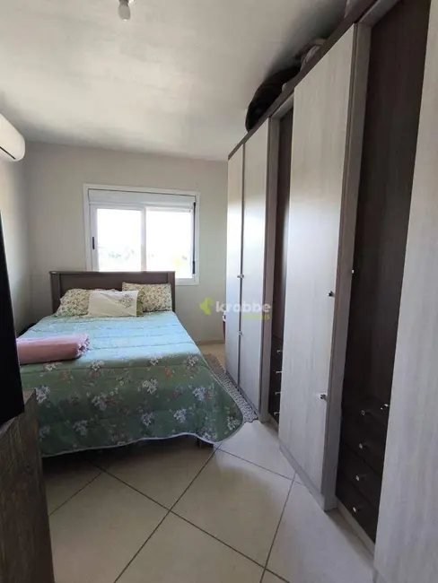 Foto 9 de Sobrado com 2 quartos à venda, 200m2 em Estrela - RS