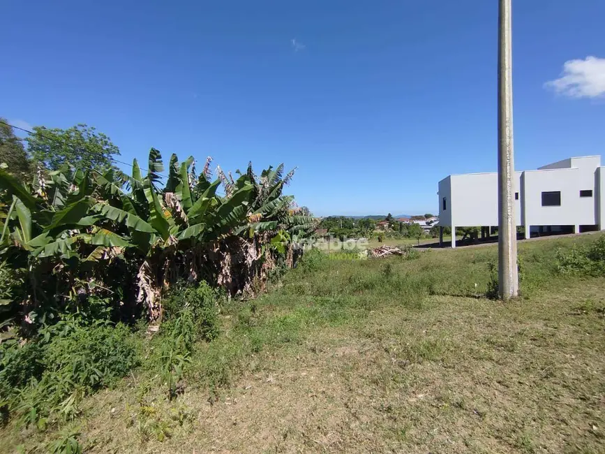 Foto 1 de Terreno / Lote à venda, 367m2 em Estrela - RS