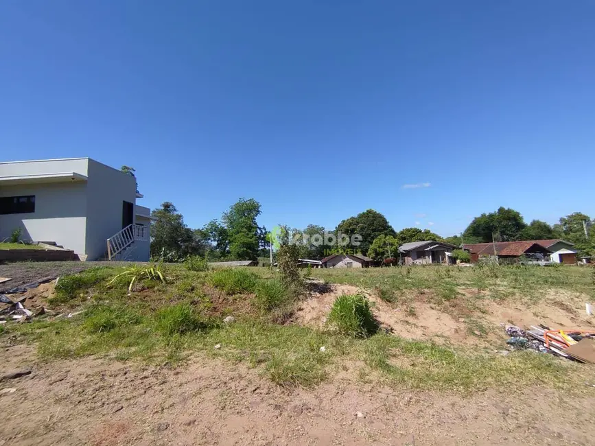 Foto 1 de Terreno / Lote à venda, 426m2 em Estrela - RS