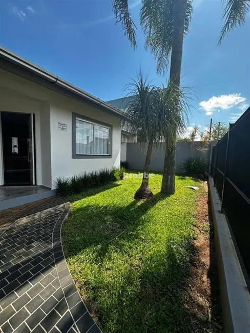 Foto 2 de Casa com 4 quartos à venda, 550m2 em Estrela - RS