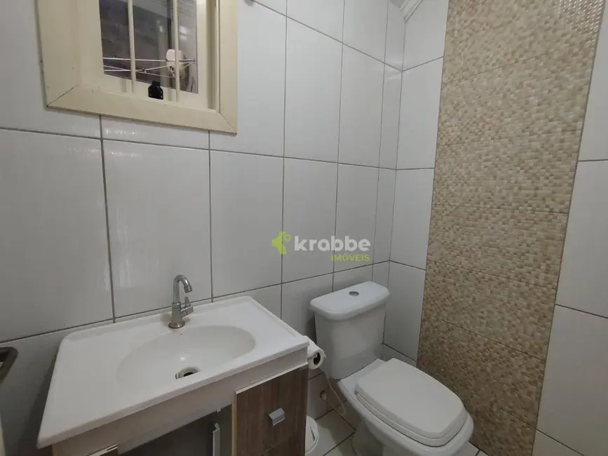 Sobrado com 2 quartos para alugar, 200m2 em Estrela - RS - imagem 6 Foto 6 de Sobrado com 2 quartos para alugar, 200m2 em Estrela - RS