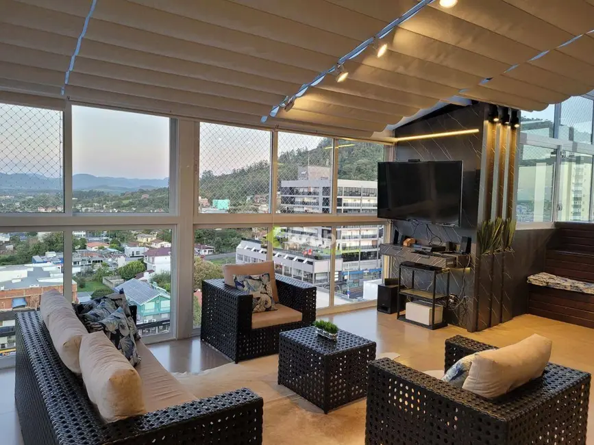 Foto 1 de Apartamento com 3 quartos à venda, 216m2 em Languiru, Teutonia - RS