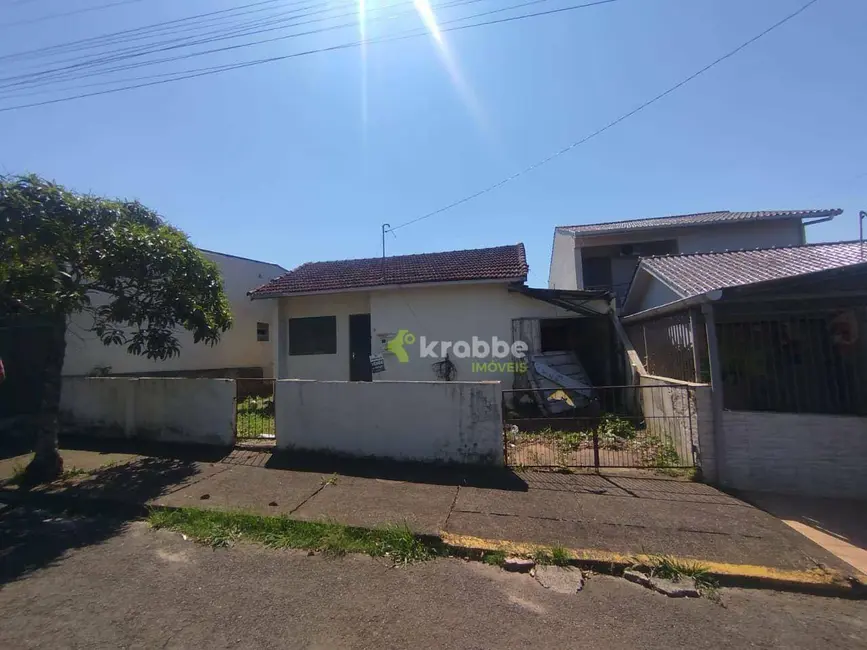 Foto 2 de Casa com 2 quartos à venda, 200m2 em Estrela - RS