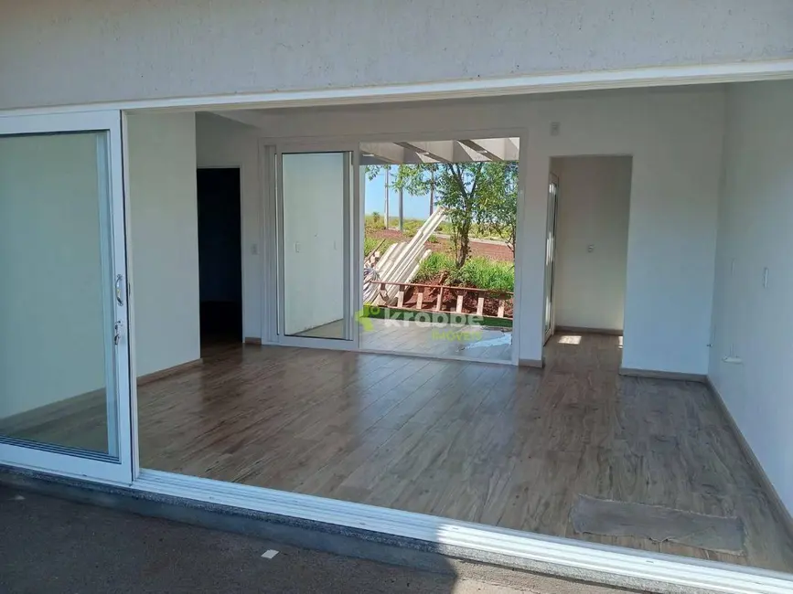 Casa com 2 quartos à venda, 400m2 em Bom Retiro Do Sul - RS - imagem 6 Foto 6 de Casa com 2 quartos à venda, 400m2 em Bom Retiro Do Sul - RS