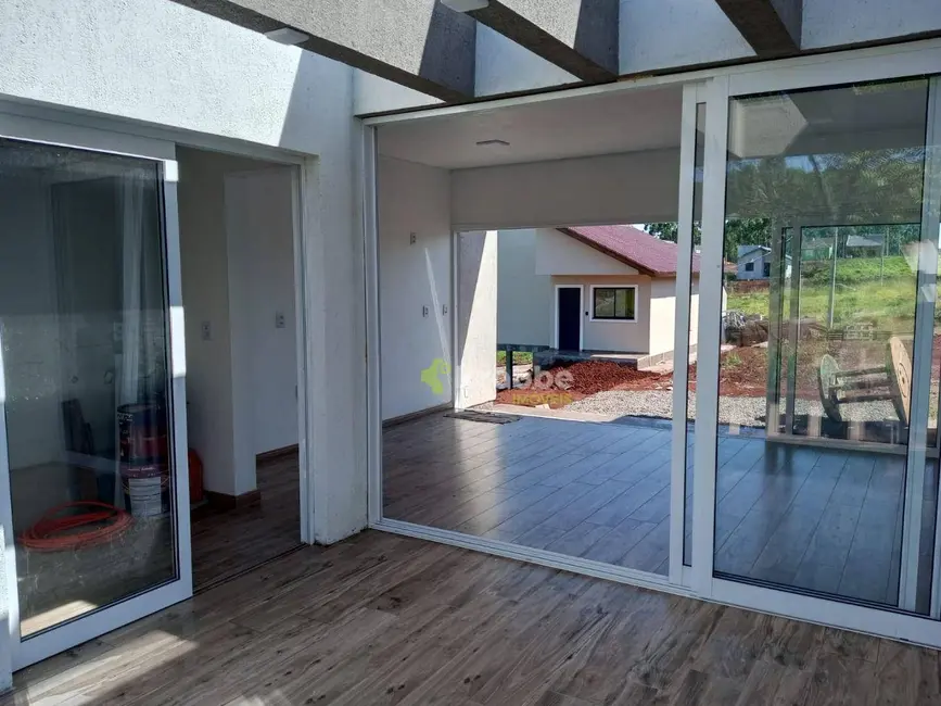 Casa com 2 quartos à venda, 400m2 em Bom Retiro Do Sul - RS - imagem 5 Foto 5 de Casa com 2 quartos à venda, 400m2 em Bom Retiro Do Sul - RS
