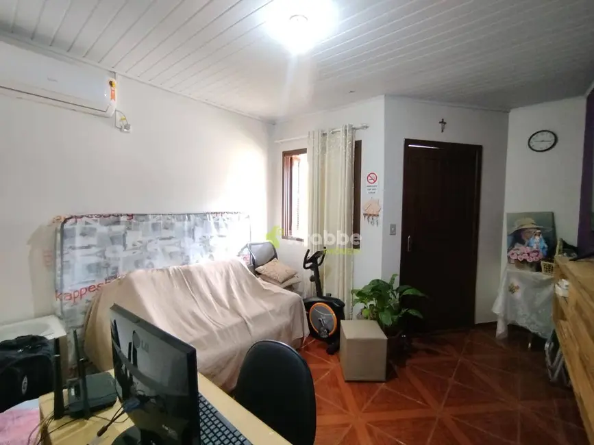 Foto 6 de Casa com 2 quartos à venda, 360m2 em Estrela - RS