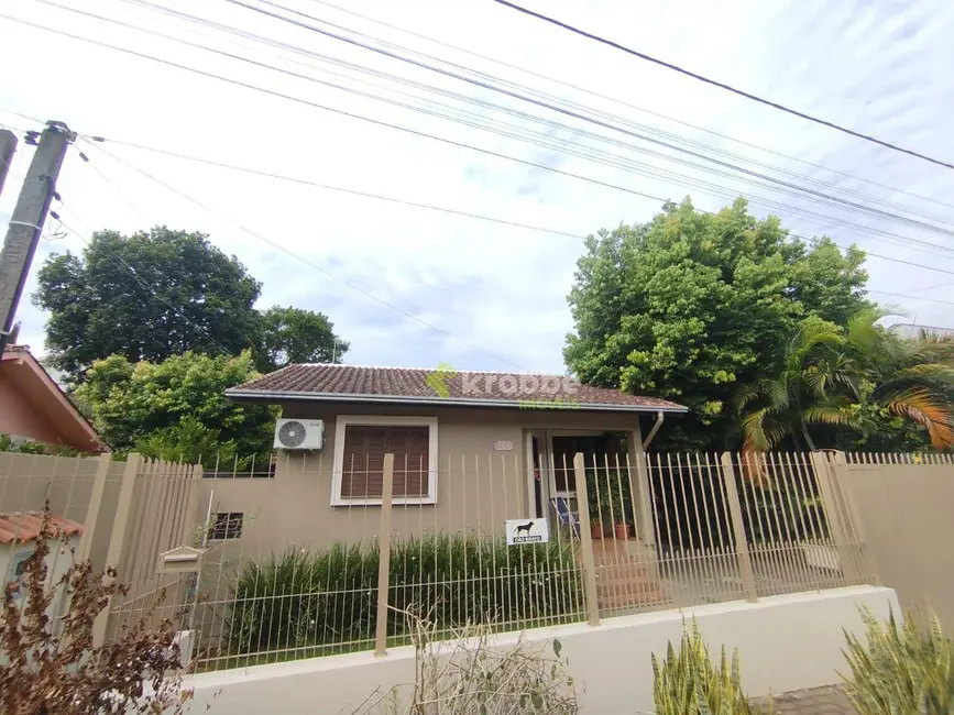 Foto 2 de Casa com 2 quartos à venda, 360m2 em Estrela - RS