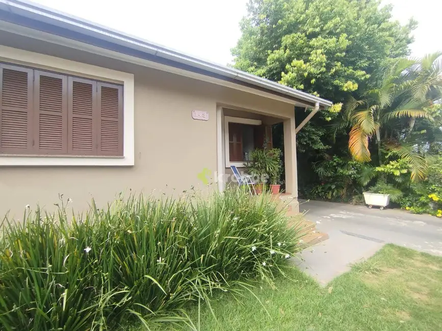 Foto 4 de Casa com 2 quartos à venda, 360m2 em Estrela - RS