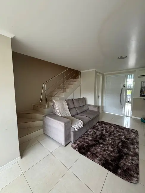 Foto 3 de Sobrado com 2 quartos à venda, 200m2 em Estrela - RS