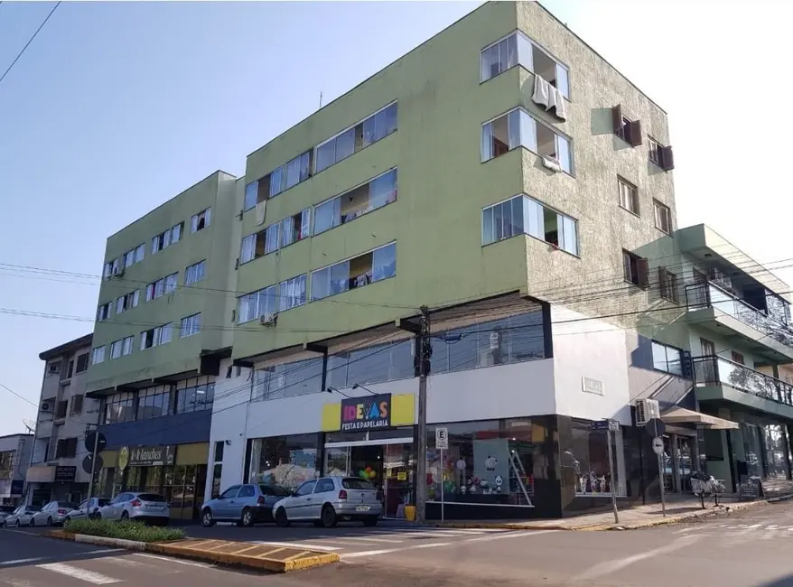 Foto 1 de Apartamento com 3 quartos à venda e para alugar, 80m2 em Centro, Estrela - RS