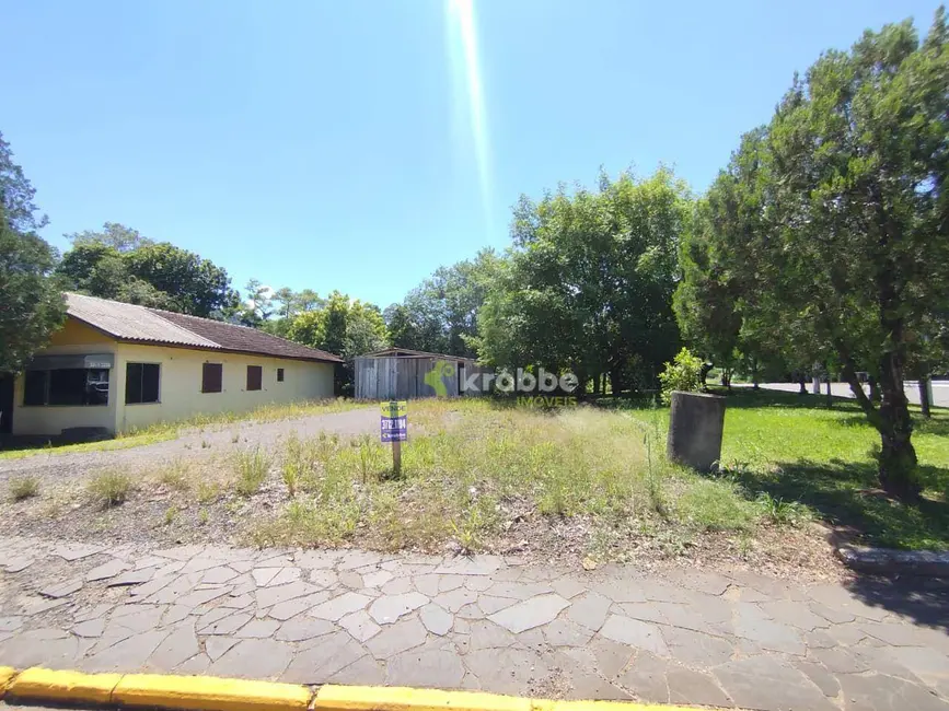 Foto 3 de Terreno / Lote à venda, 728m2 em Centro, Westfalia - RS