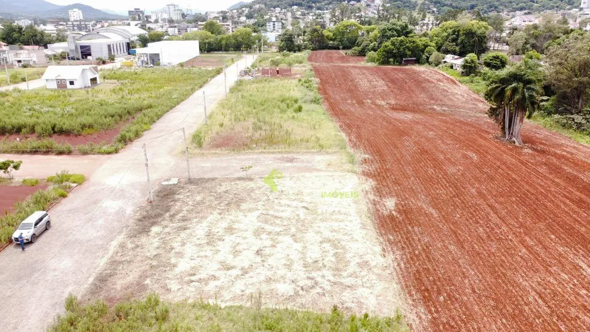 Foto 6 de Terreno / Lote à venda, 550m2 em Teutonia - RS