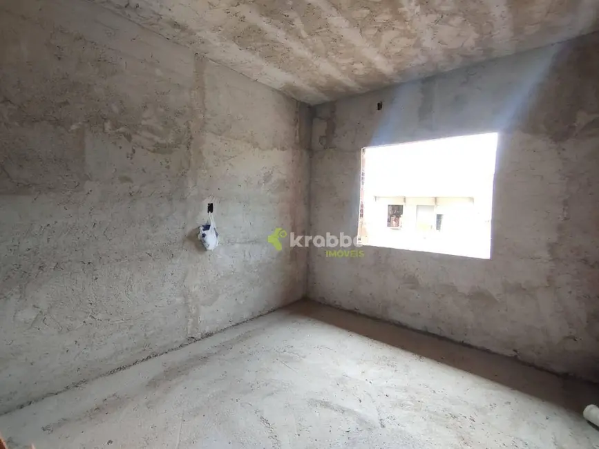 Foto 6 de Casa com 2 quartos à venda, 180m2 em Estrela - RS