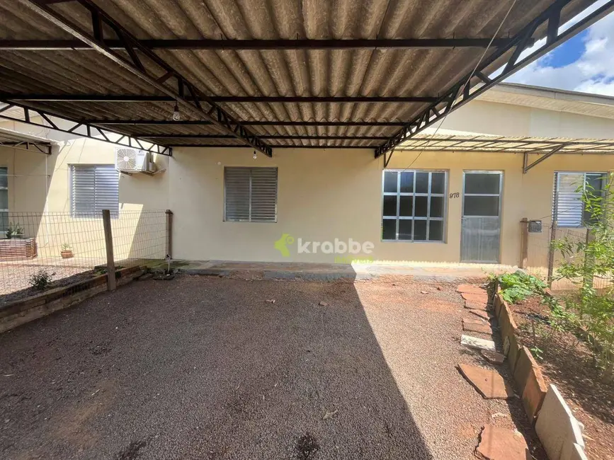 Casa com 2 quartos para alugar, 150m2 em Estrela - RS - imagem 2 Foto 2 de Casa com 2 quartos para alugar, 150m2 em Estrela - RS