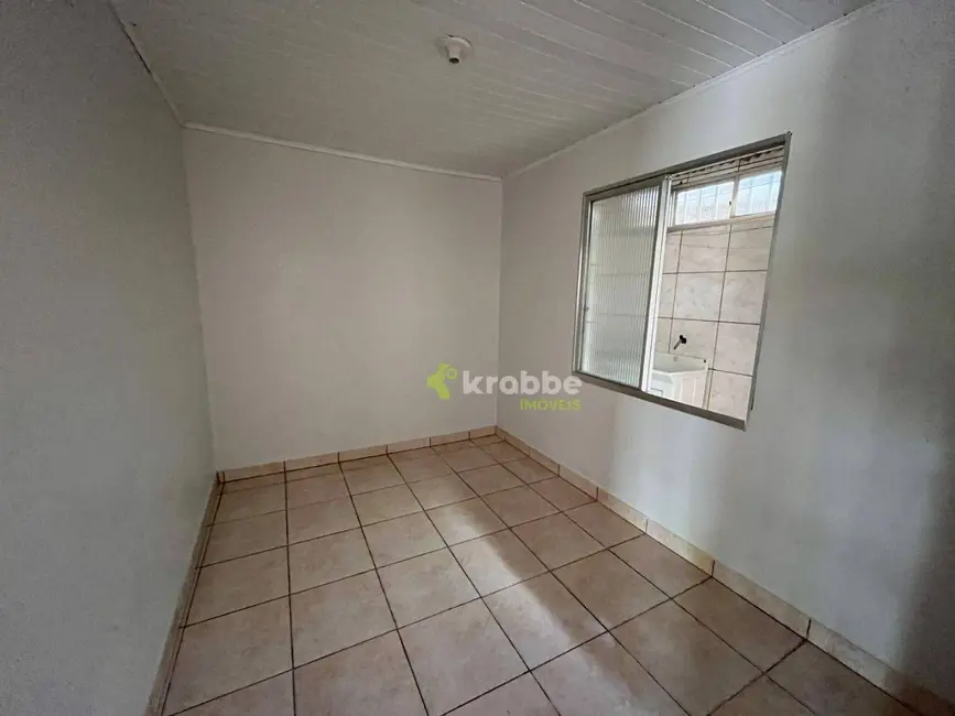 Casa com 2 quartos para alugar, 150m2 em Estrela - RS - imagem 9 Foto 9 de Casa com 2 quartos para alugar, 150m2 em Estrela - RS