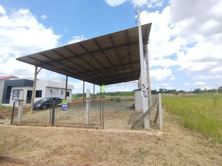 Foto 1 de Terreno / Lote à venda, 264m2 em Estrela - RS