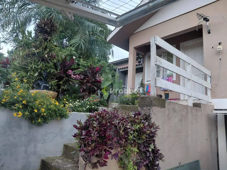 Foto 2 de Casa com 3 quartos à venda, 45m2 em Estrela - RS