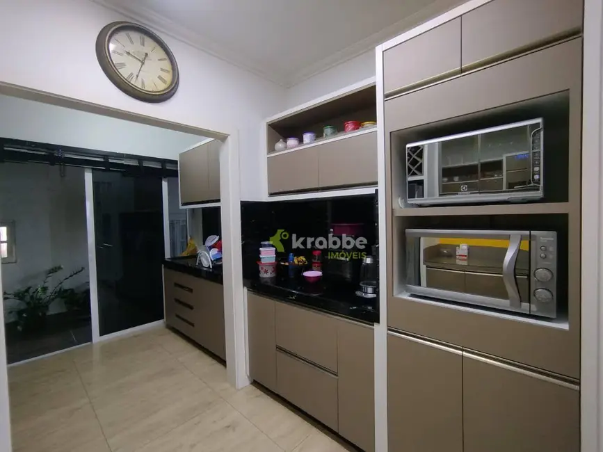 Foto 7 de Casa com 8 quartos à venda, 360m2 em Estrela - RS