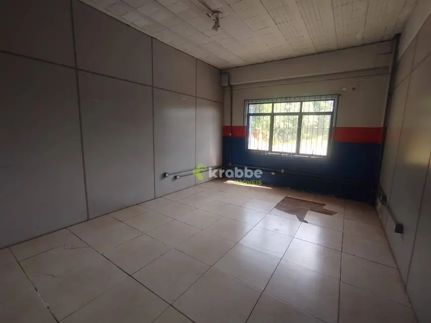 Armazém / Galpão para alugar, 2000m2 em Estrela - RS - imagem 8 Foto 8 de Armazém / Galpão para alugar, 2000m2 em Estrela - RS