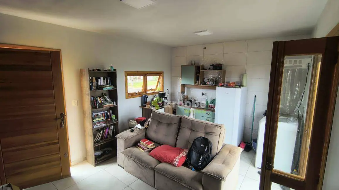 Foto 4 de Casa com 1 quarto à venda, 348m2 em Teutonia - RS