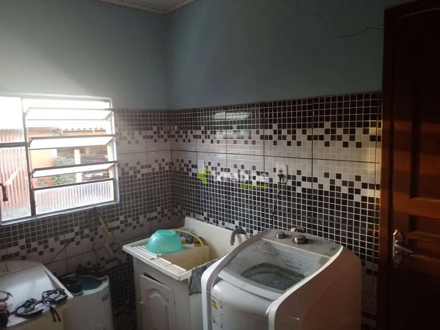 Foto 8 de Casa com 2 quartos à venda, 360m2 em Teutonia - RS