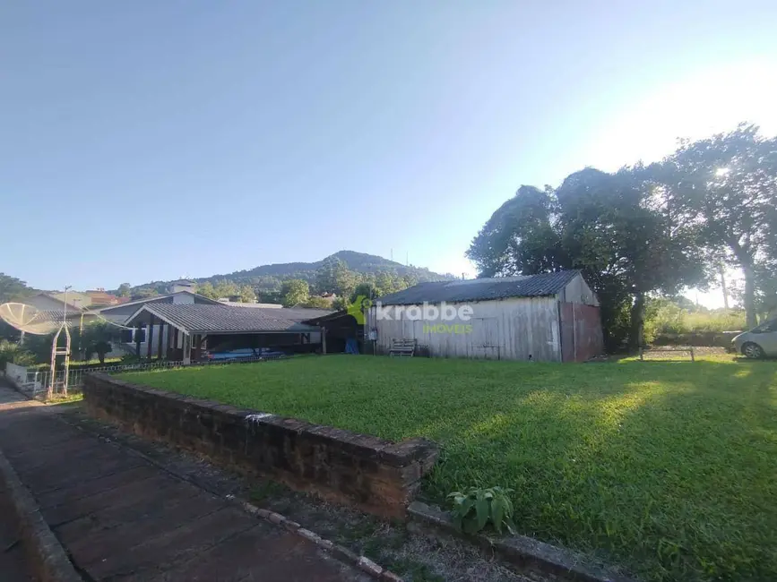 Foto 3 de Terreno / Lote à venda, 777m2 em Languiru, Teutonia - RS