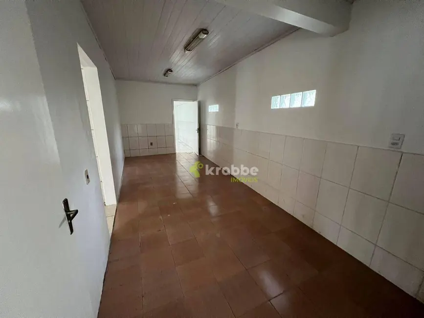 Casa com 2 quartos à venda, 240m2 em Estrela - RS - imagem 5 Foto 5 de Casa com 2 quartos à venda, 240m2 em Estrela - RS
