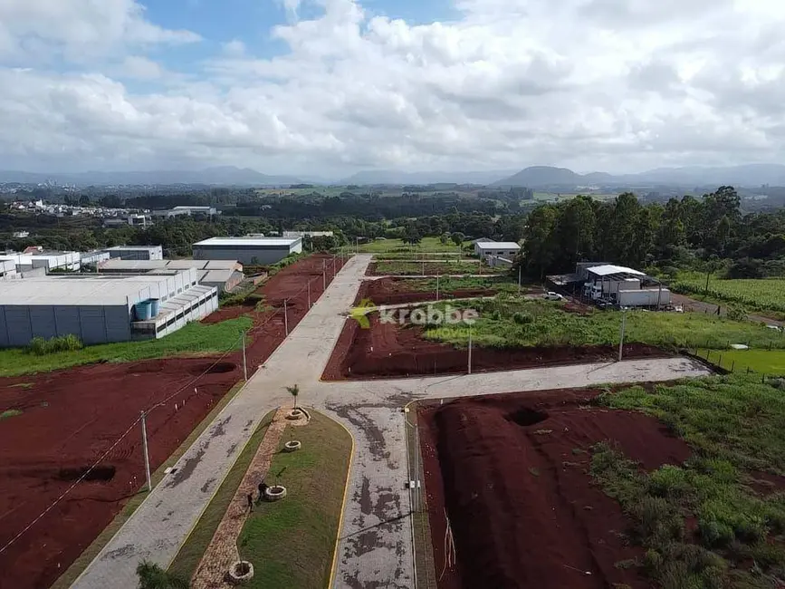 Foto 1 de Terreno / Lote à venda, 308m2 em Estrela - RS
