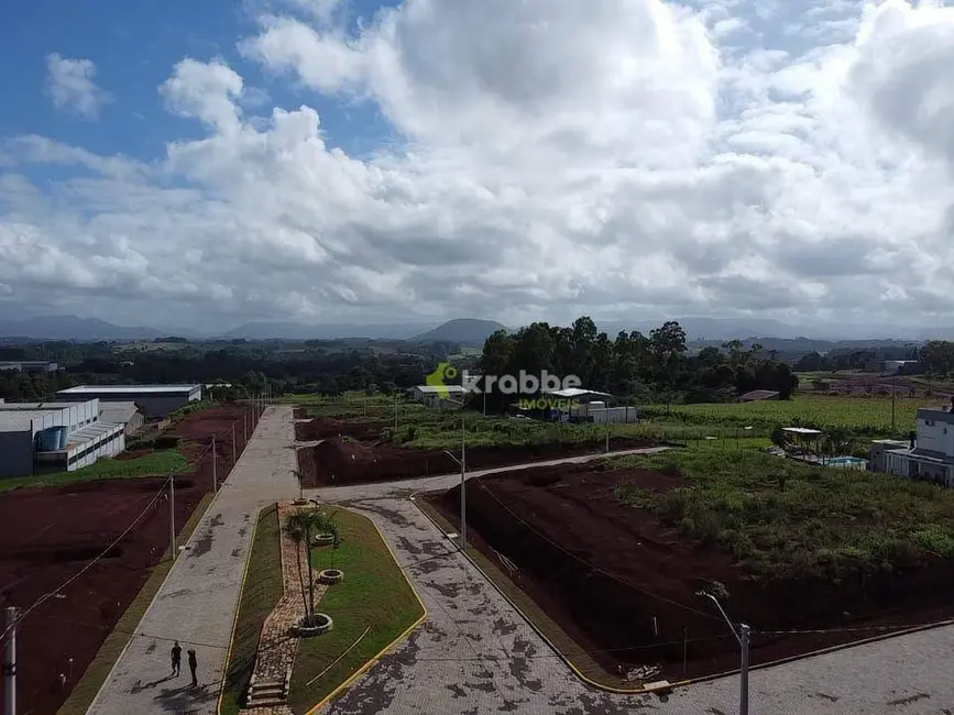 Foto 3 de Terreno / Lote à venda, 308m2 em Estrela - RS
