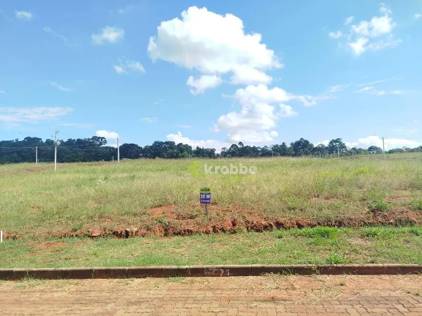 Foto 1 de Terreno / Lote à venda, 330m2 em Estrela - RS