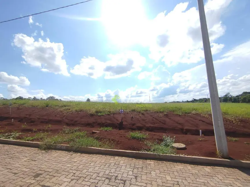 Foto 2 de Terreno / Lote à venda, 360m2 em Estrela - RS