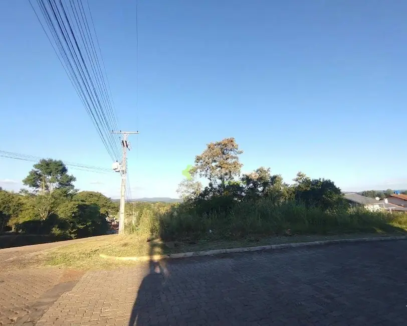Foto 2 de Terreno / Lote à venda, 1089m2 em Teutonia - RS