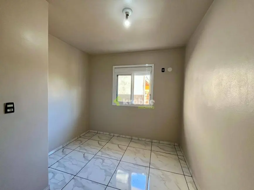Sobrado com 2 quartos para alugar, 100m2 em Estrela - RS - imagem 1 Foto 1 de Sobrado com 2 quartos para alugar, 100m2 em Estrela - RS
