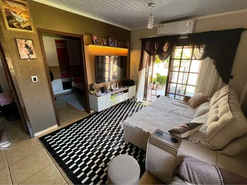 Foto 8 de Casa com 2 quartos à venda, 324m2 em Westfalia - RS