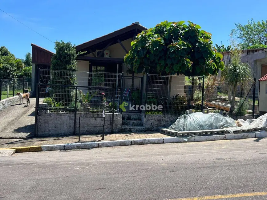 Foto 1 de Casa com 2 quartos à venda, 324m2 em Westfalia - RS